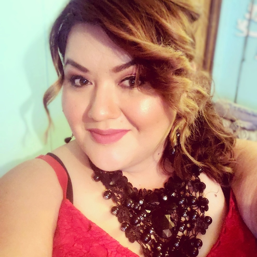 Meet your Posher, Blanca